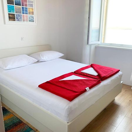 Seafront Rooms Хвар Экстерьер фото